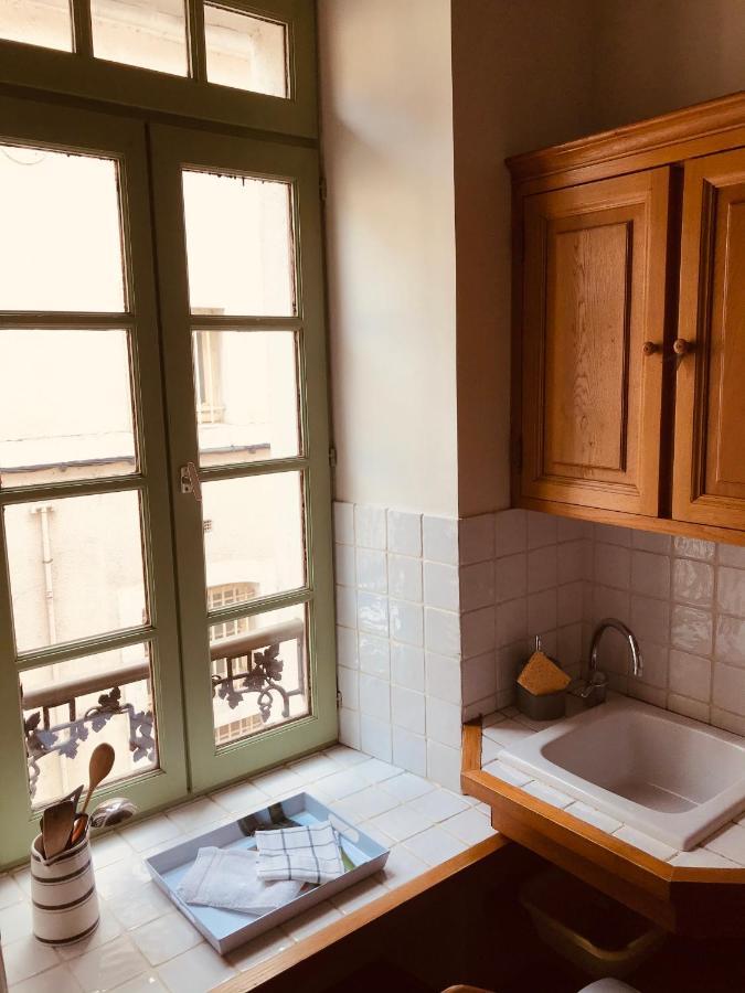 Les Appartements De Шабли Екстериор снимка